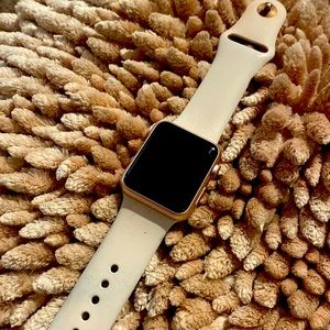 Apple Watch Series 1, 38mm; Pink